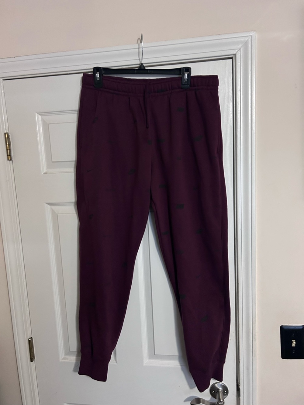 Men's Maroon Jogger Pants